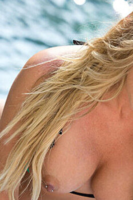 Samantha Saint 12