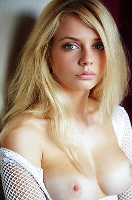 Jennifer Mackay - 05